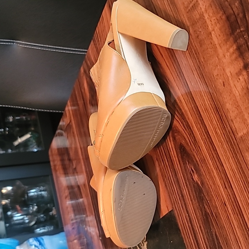BCBGeneration Tan Leather Mules - Picture 2 of 4